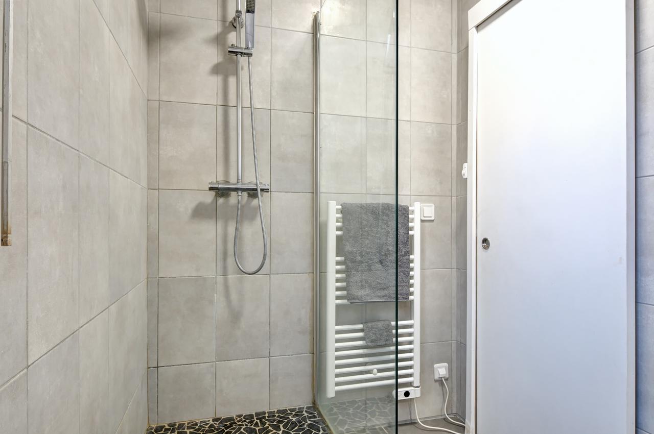 Delalauret Apartment _ Cergy Saint-Christophe Ngoại thất bức ảnh