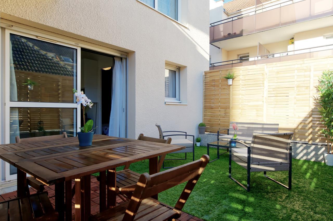Delalauret Apartment _ Cergy Saint-Christophe Ngoại thất bức ảnh